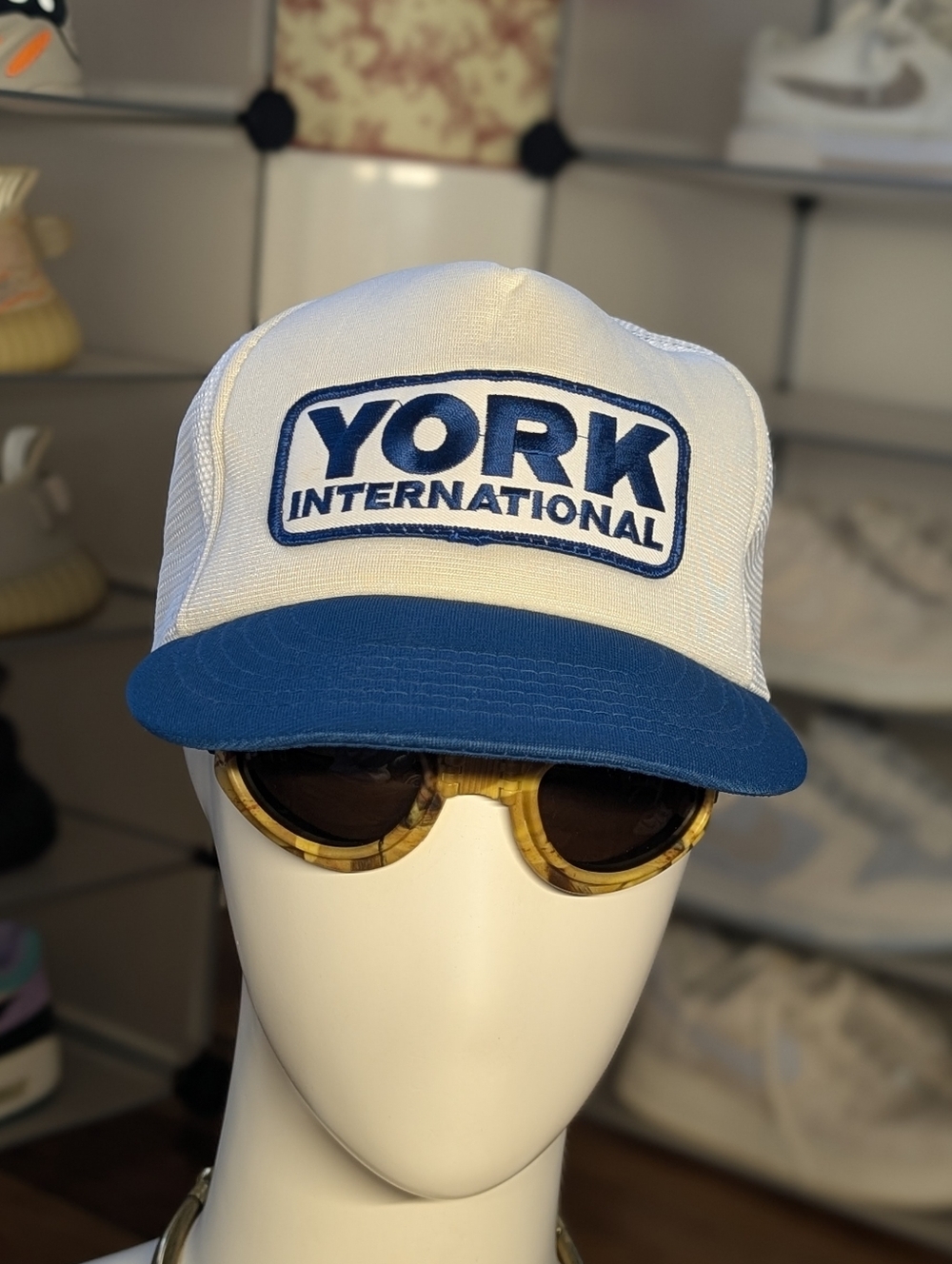 York International Vintage Trucker Hat (OS)